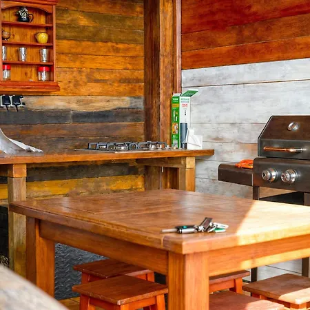 Stardust-unique And Cozy Coastal Retreat Holiday home *